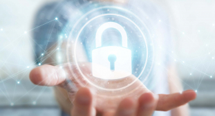 Bei Cybersicherheit gilt: Vorsicht ist besser als Nachsicht - einmal gehackt, laufen die Kosten schnell ins Unermessliche